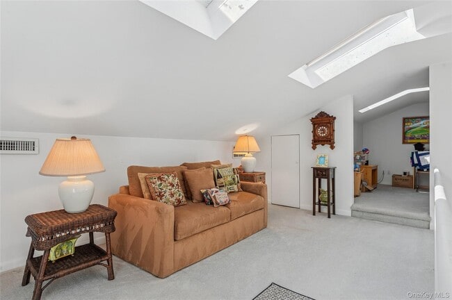 Building Photo - 35 Halsey Rd