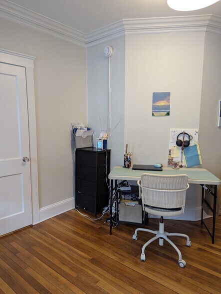 Building Photo - 22 Chiswick Rd