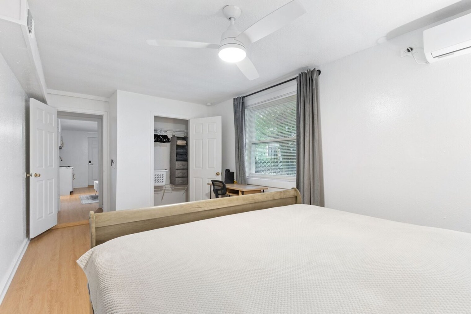 Building Photo - 3903 E Powhatan Ave