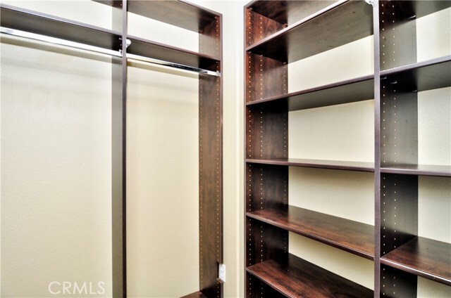 Building Photo - 8 Madagascar