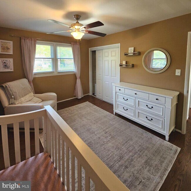 Building Photo - 7433 Grace St