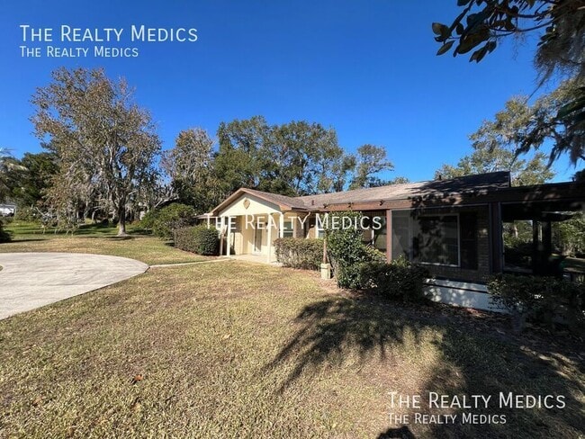 Building Photo - 218 Temple Cir