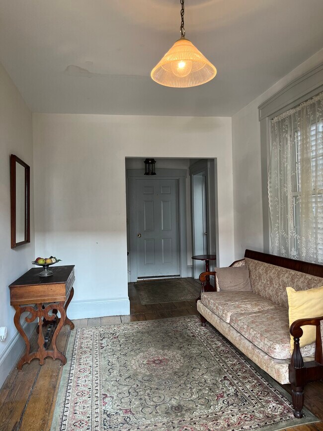 Building Photo - 111 Water St