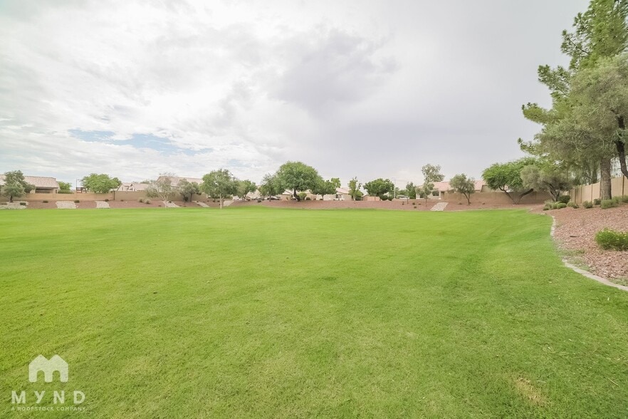 Building Photo - 2236 S 82nd Ln