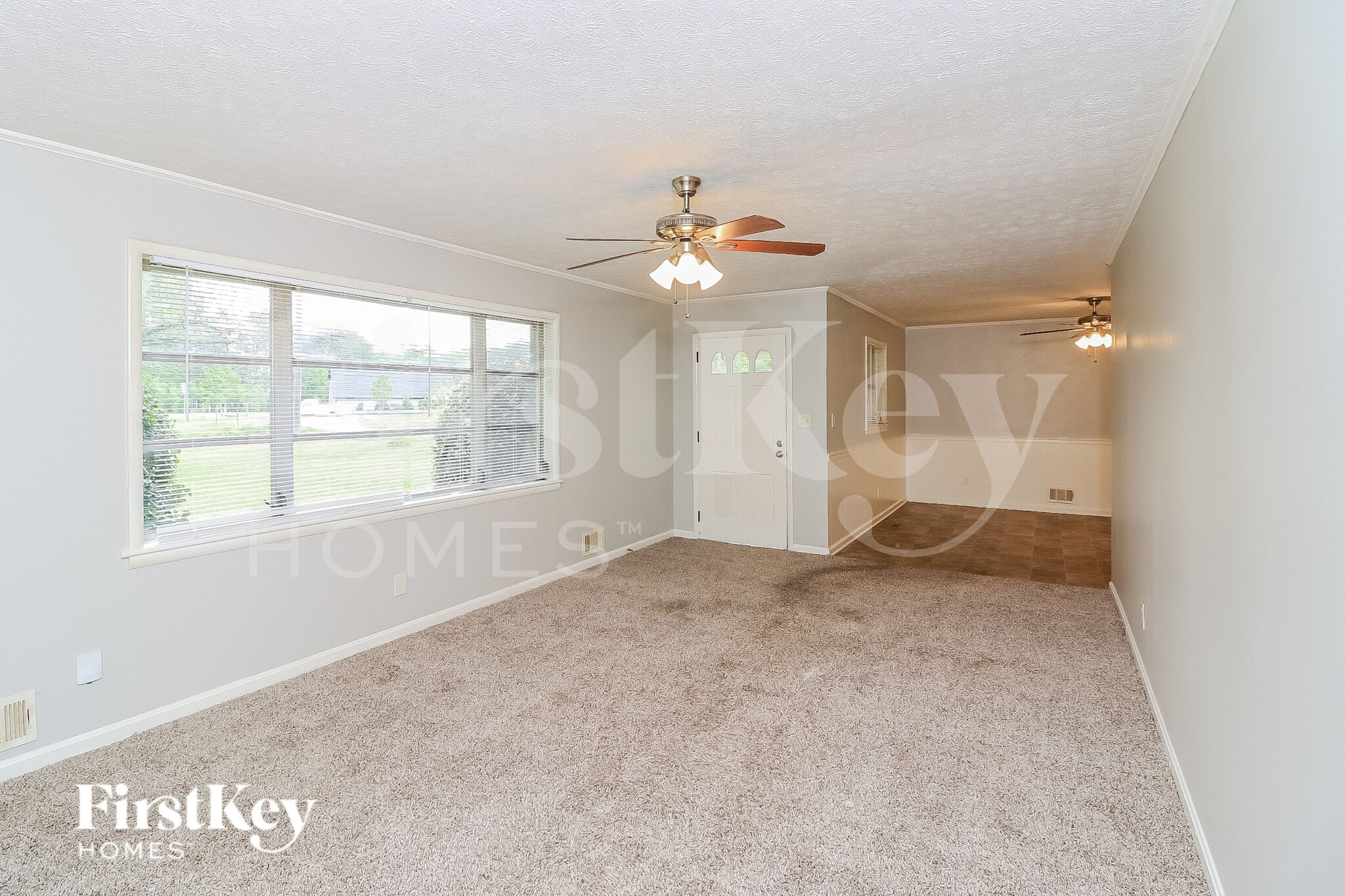 Building Photo - 944 Villa Rica Rd