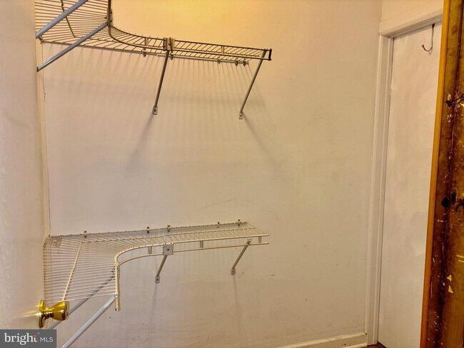 Building Photo - 455 Fairmount Ave