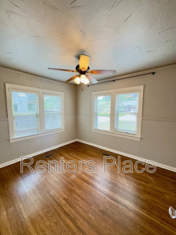 Building Photo - 4131 S Madison Pl