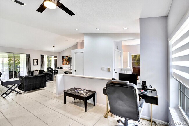 Building Photo - 7669 Springwater Pl