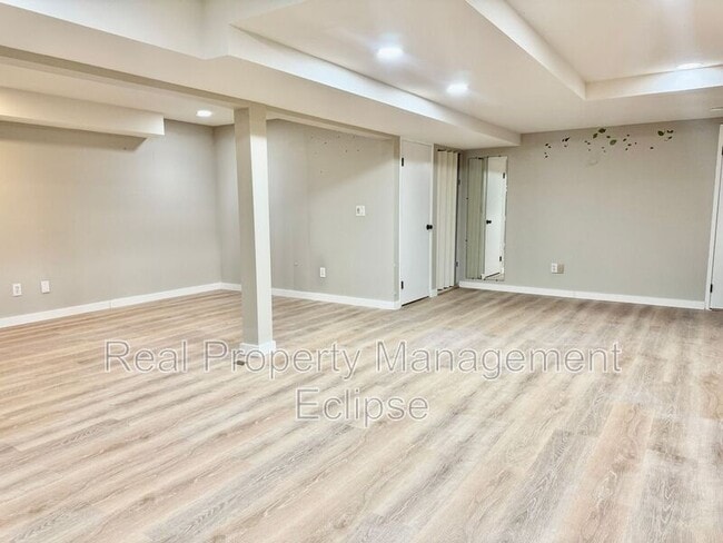 Building Photo - 4229 155th Pl SE