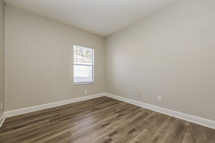 Building Photo - 1602 Cason Wood Ct