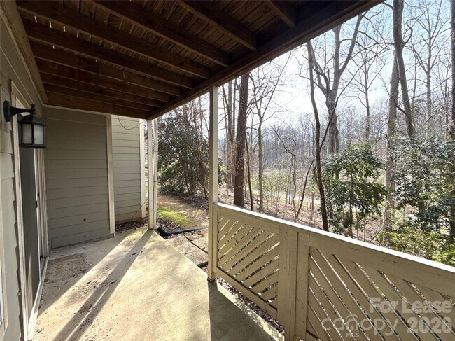 Building Photo - 6500 Clavell Ln