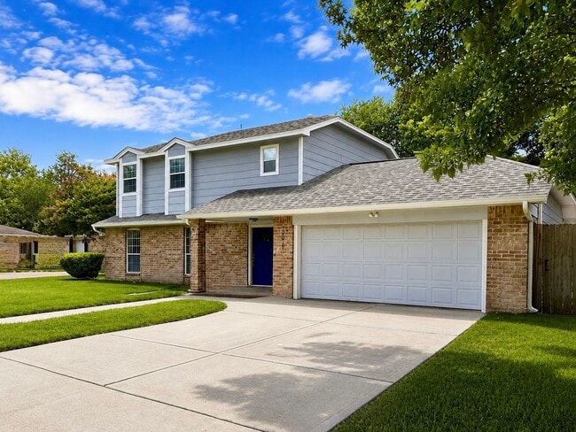 Building Photo - 14011 Wickersham Ln