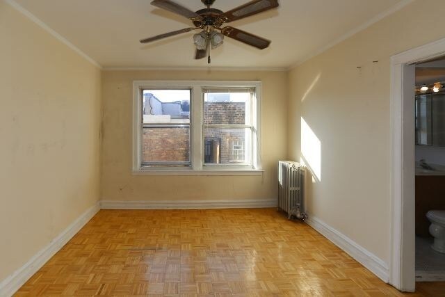 Building Photo - 701 W Belmont Ave