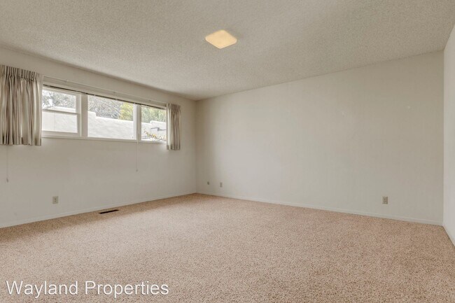 Building Photo - 2 br, 2 bath House - 251 Lighthouse Ave, U...