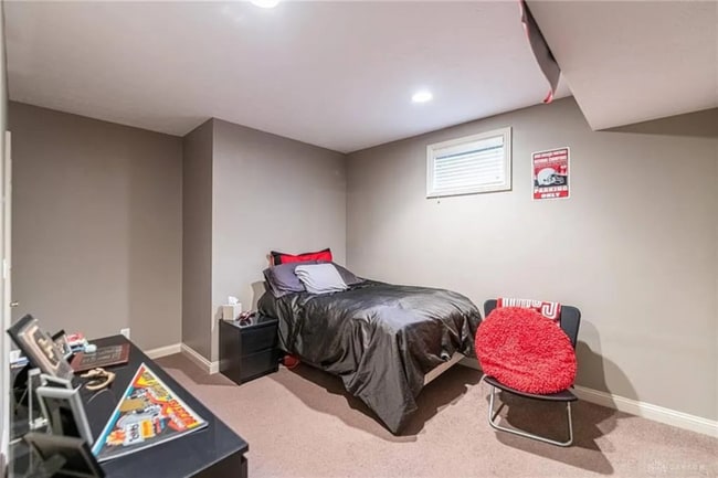 Building Photo - Immaculate Home in a Golf Course Community