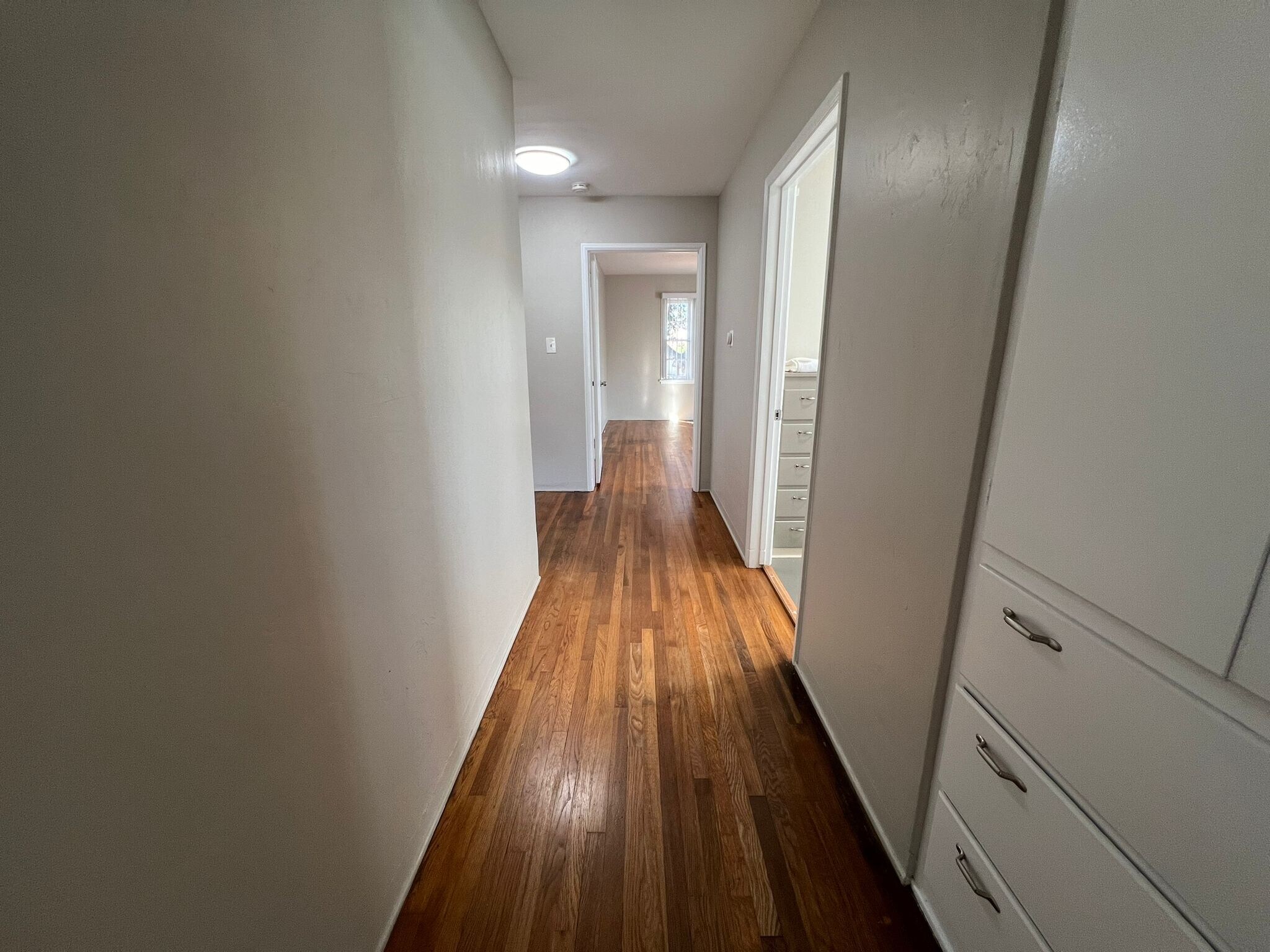 Building Photo - 4015 Calavo Dr