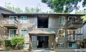 Building Photo - 14630 NE 35th St