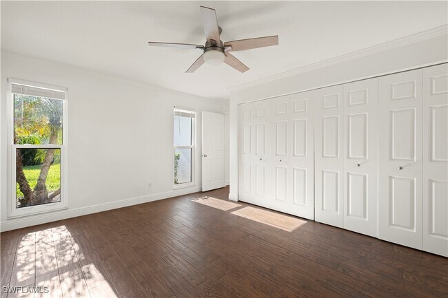 Building Photo - 3139 Boca Ciega Dr