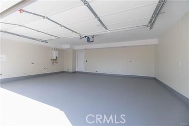 Building Photo - 225 N San Antonio Ave