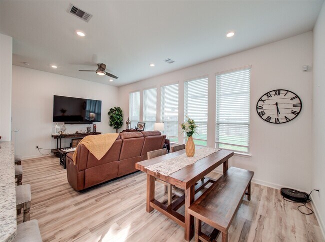 Building Photo - 22707 Sutherland Bend Ln