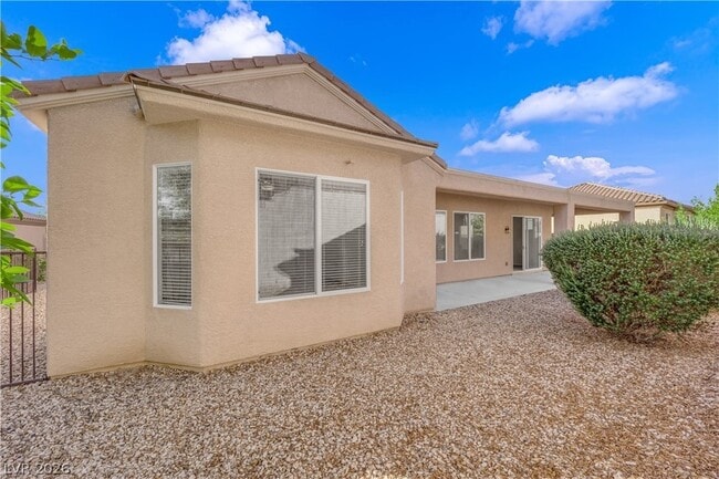 Building Photo - 2184 Waterton Rivers Dr