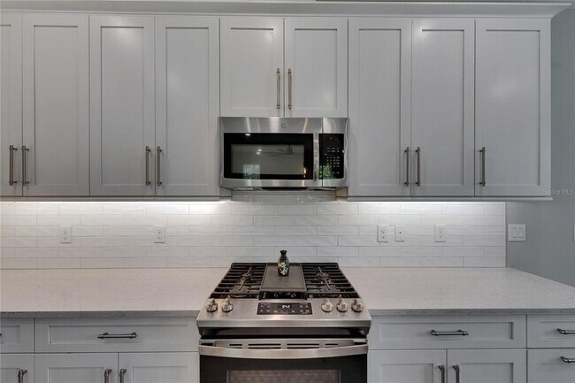 Building Photo - 4899 Isola Ct