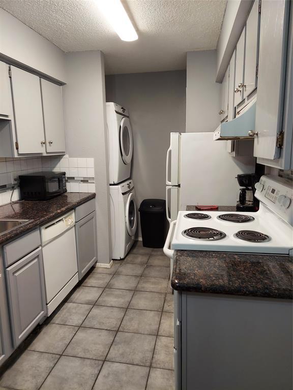 Building Photo - 12615 Brookglade Cir