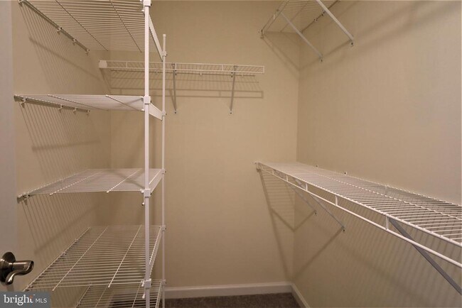 Building Photo - 61 Becker Dr
