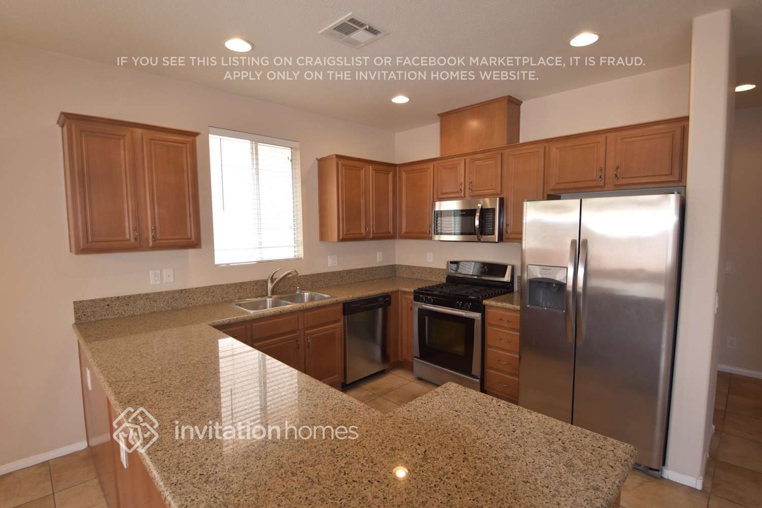 Building Photo - 8344 S Pioneer Way