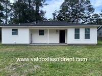 Building Photo - 2013 Bradley Ave