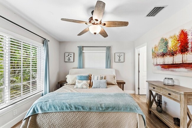 Building Photo - 20 NW 11th St