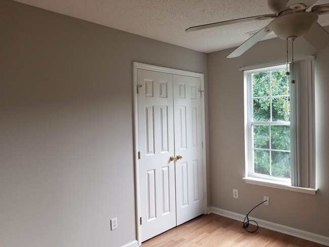 Building Photo - 1117 Cotten Farm Dr