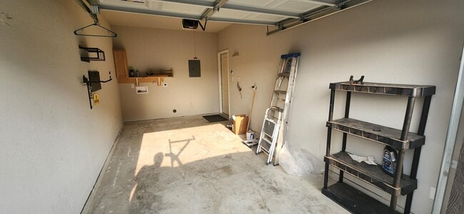 Building Photo - 7239 Converse Ridge Ln