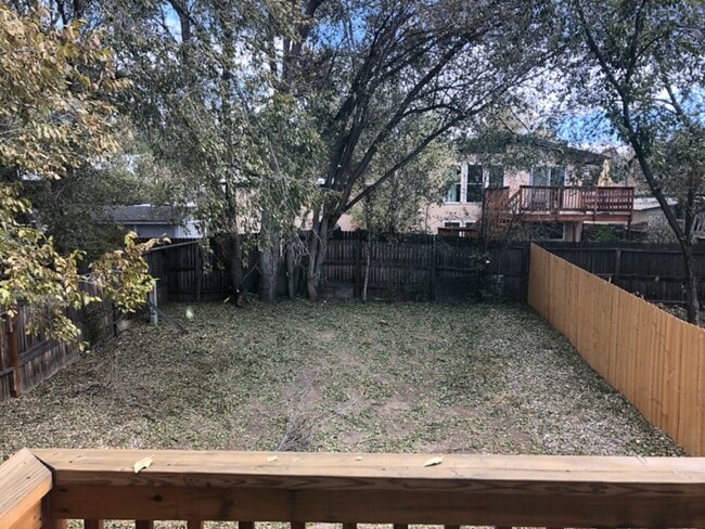 Building Photo - 888 Westmoreland Rd