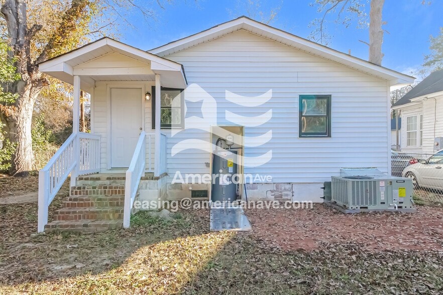 Building Photo - 1607 Lee St