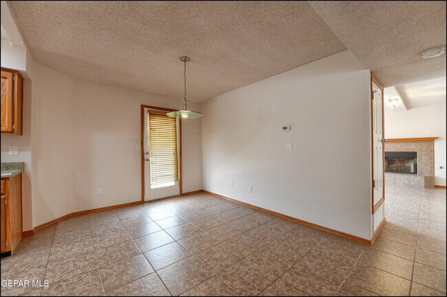 Building Photo - 1416 Kokopelli Way