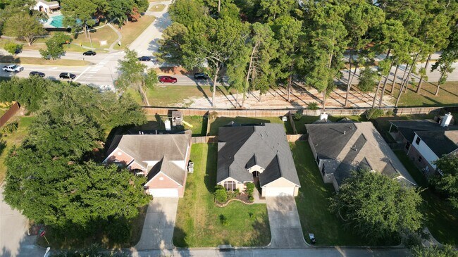 Building Photo - 19134 Milloak Dr