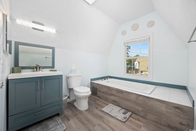 Building Photo - 9580 Maison Ct