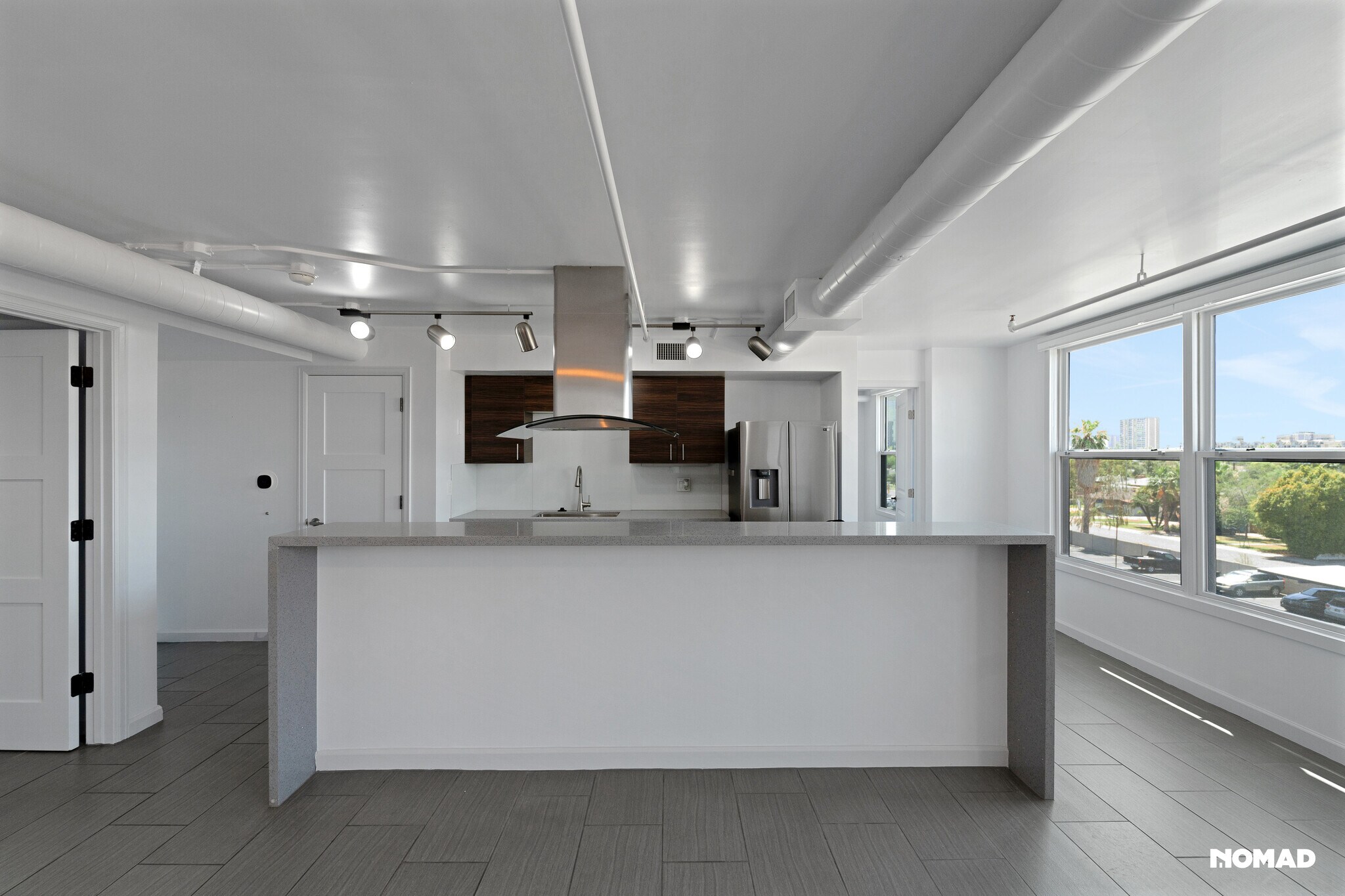Kitchen - 535 W Thomas Rd