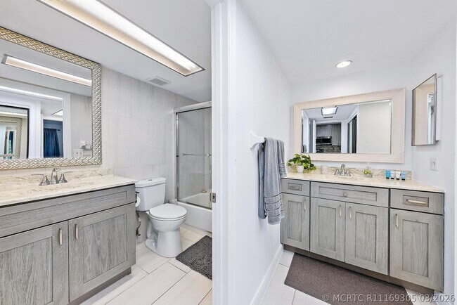 Building Photo - 2400 S Ocean Dr