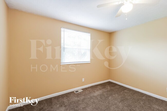 Building Photo - 10288 October Dr