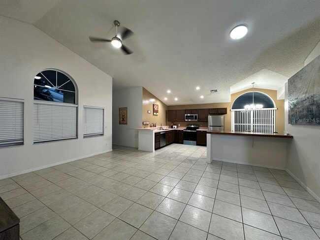 Building Photo - 235 Riggs Cir
