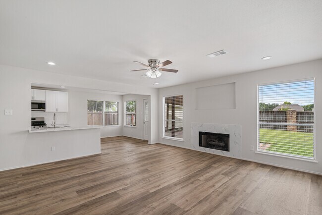Building Photo - 6727 Shelby Oaks Dr