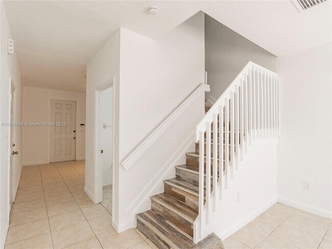 Building Photo - 11382 SW 236th St