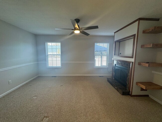 Building Photo - Detached Single Family Home In Weyers Cave