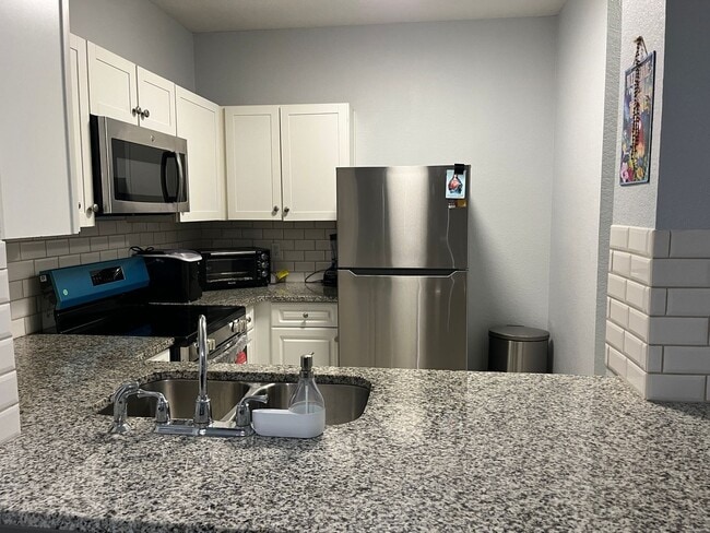 Building Photo - 2572 Robert Trent Jones Dr