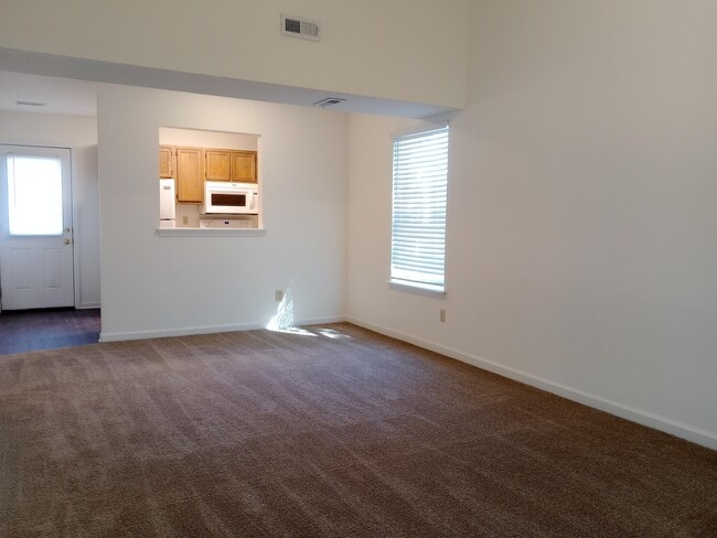 Building Photo - 3506 Delmar Ct