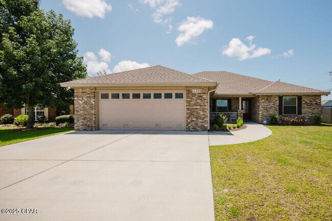 Primary Photo - 4300 Bylsma Cir
