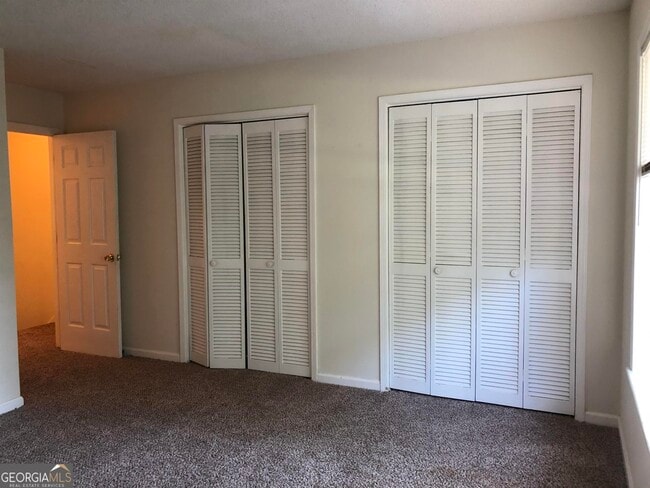 Building Photo - 415 Peabody St