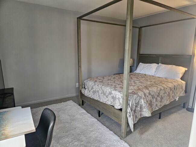 Building Photo - 11526 Turn Stone Ct